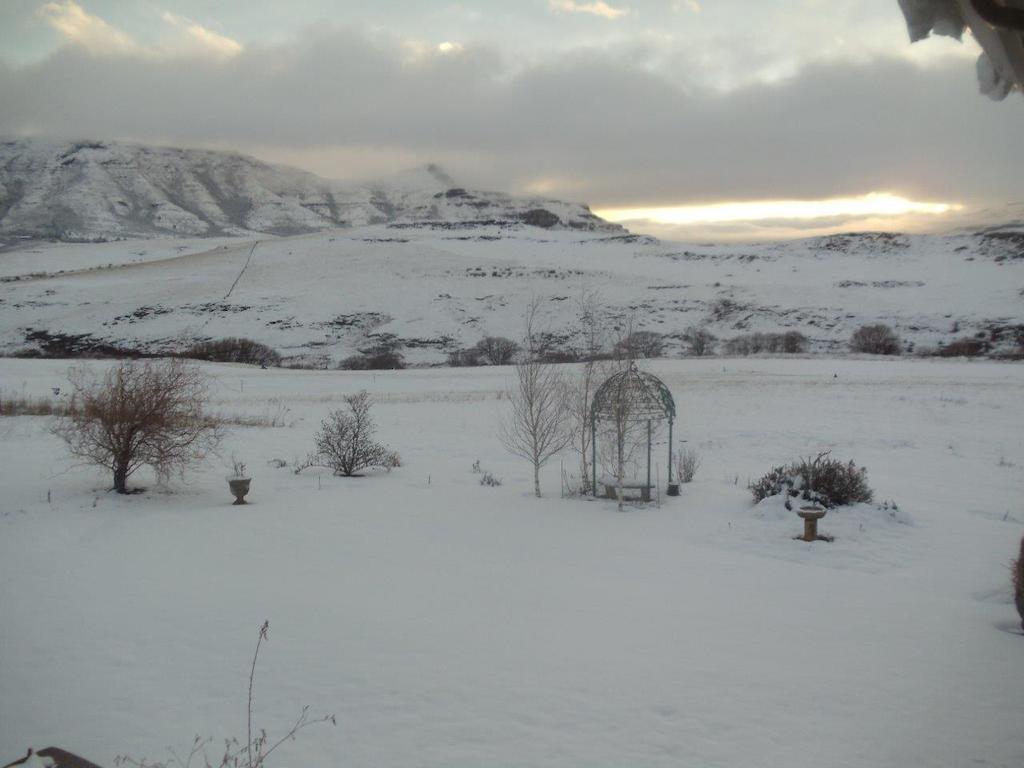 Jovali Clarens Hotel Kültér fotó